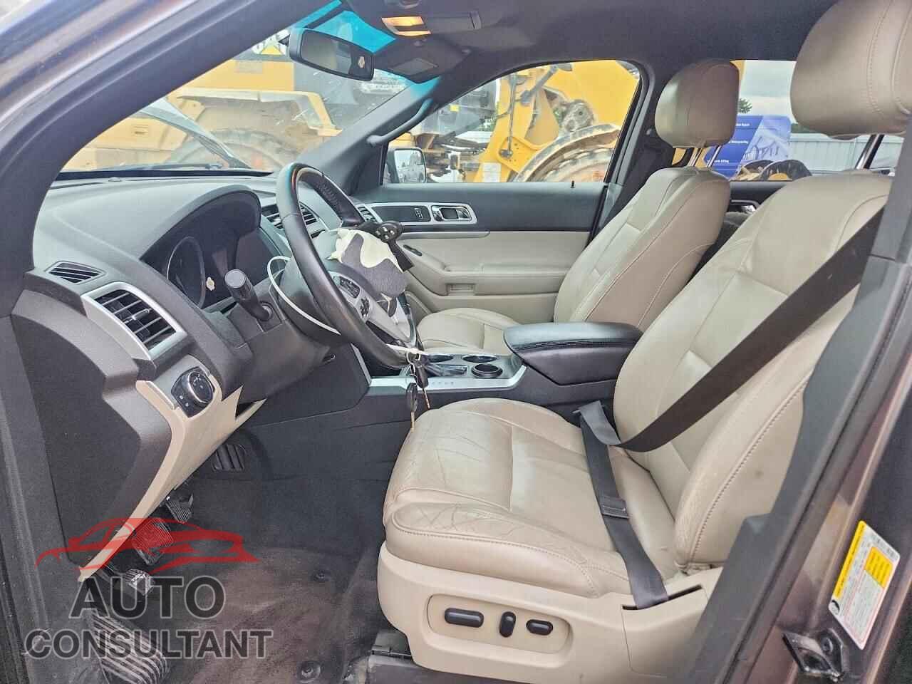 FORD EXPLORER 2011 - 1FMHK7D84BGA19260