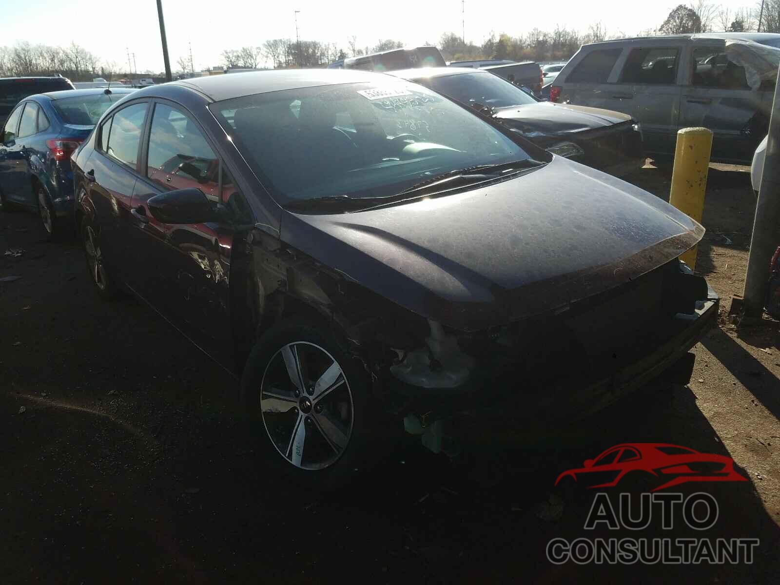 KIA FORTE 2018 - 3KPFL4A79JE198980