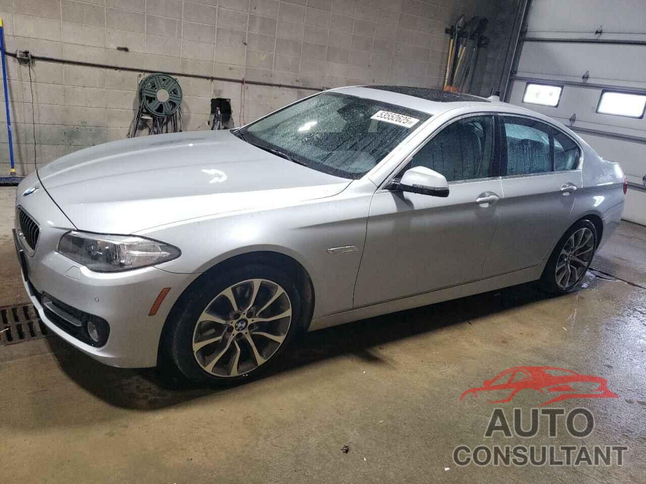 BMW 5 SERIES 2015 - WBA5B3C54FD540992