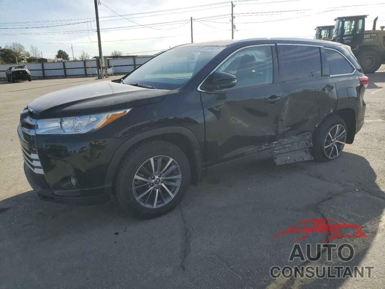 TOYOTA HIGHLANDER 2019 - 5TDJZRFH2KS920756