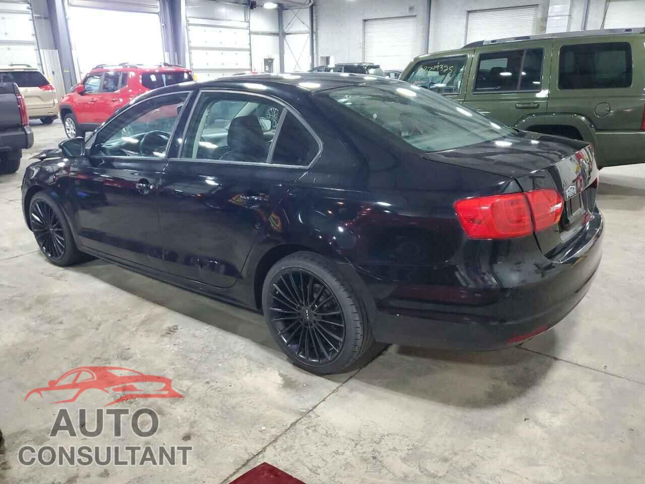 VOLKSWAGEN JETTA 2013 - 3VWDX7AJ9DM428114