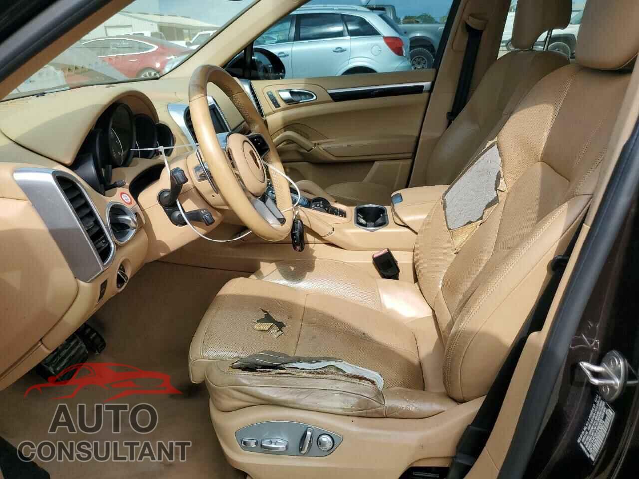 PORSCHE CAYENNE 2016 - WP1AA2A26GKA36074
