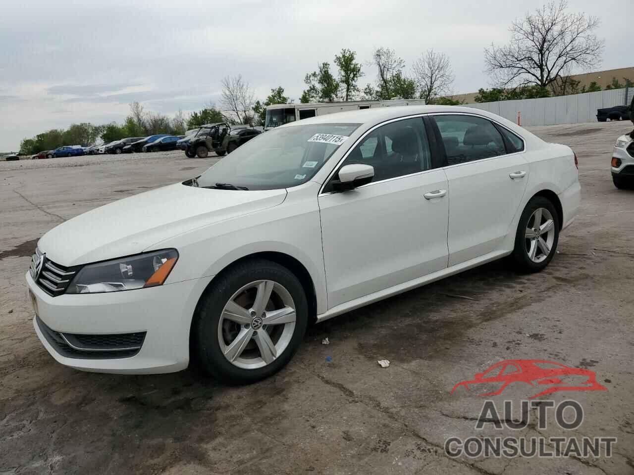 VOLKSWAGEN PASSAT 2014 - 1VWBT7A32EC094399