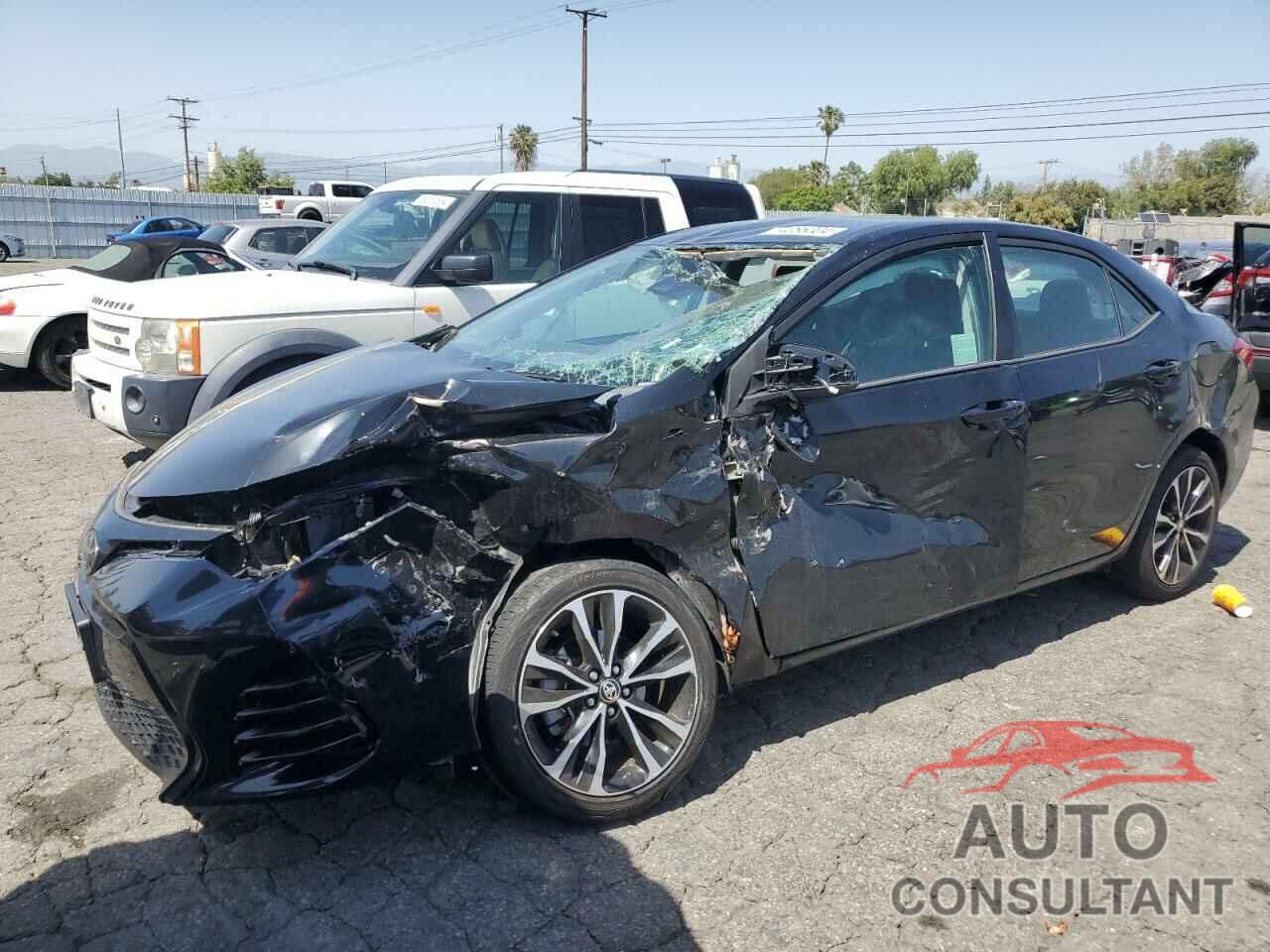 TOYOTA COROLLA 2018 - 5YFBURHEXJP781473
