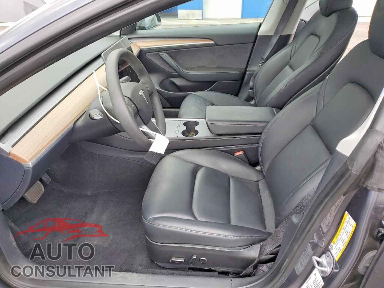 TESLA MODEL 3 2023 - 5YJ3E1EA5PF665994