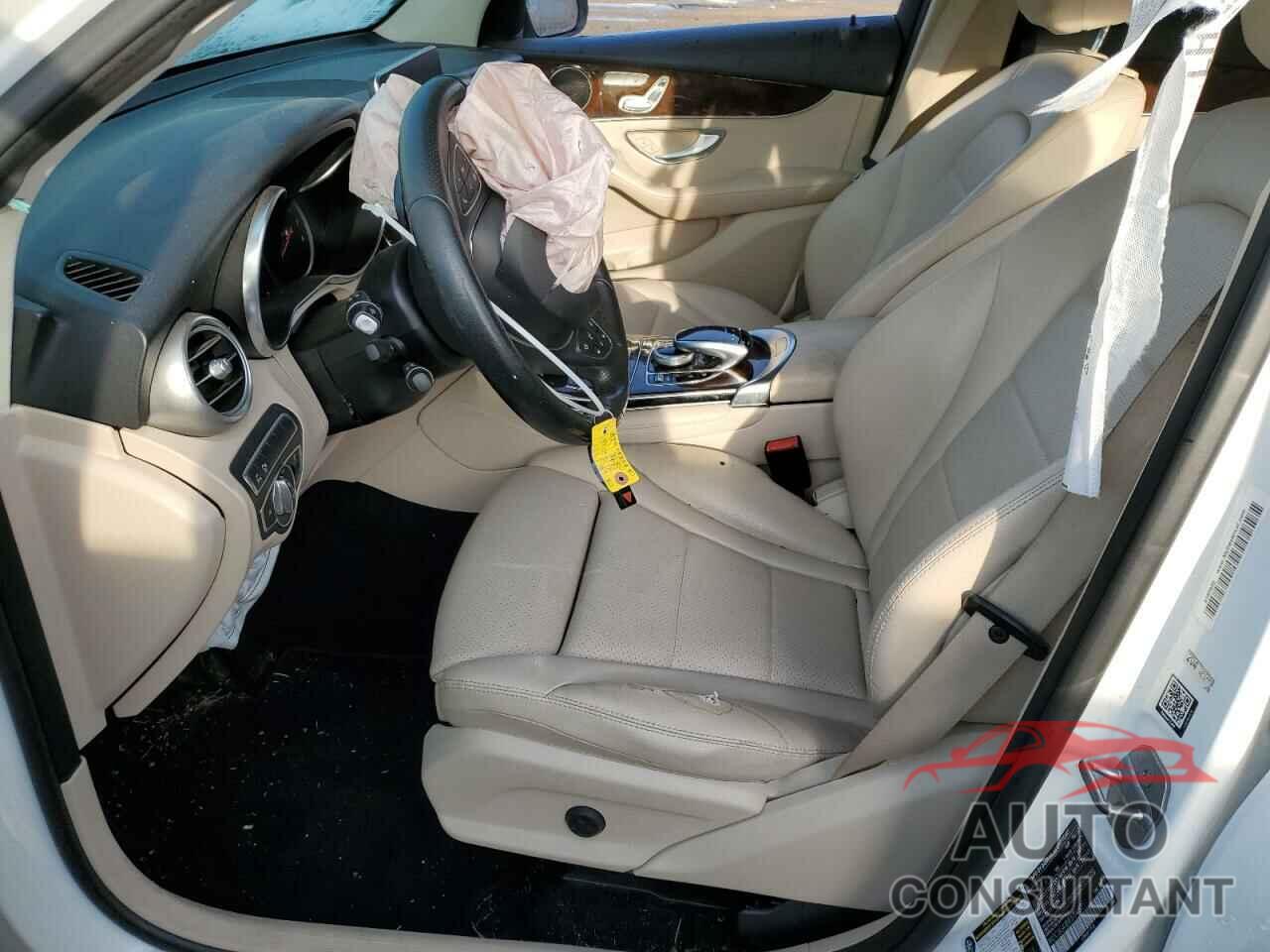 MERCEDES-BENZ GLC-CLASS 2018 - WDC0G4JB8JV048251