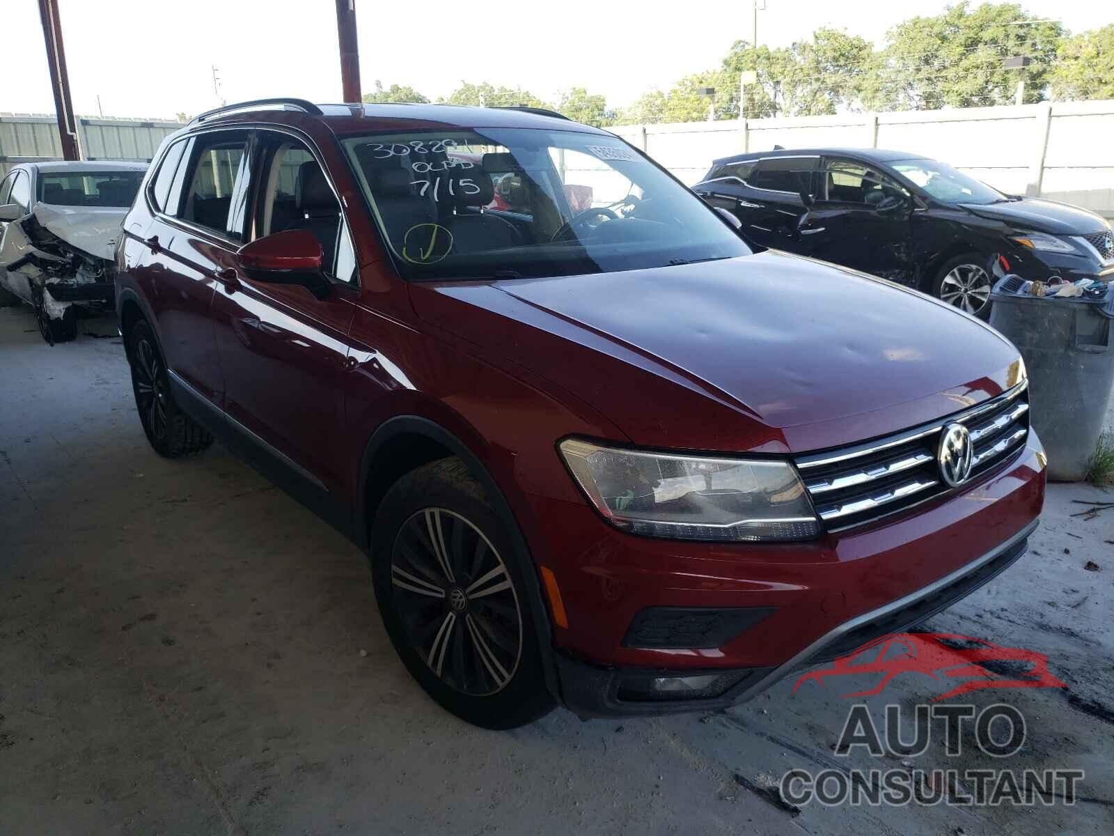 VOLKSWAGEN TIGUAN 2018 - 3VV3B7AXXJM039884