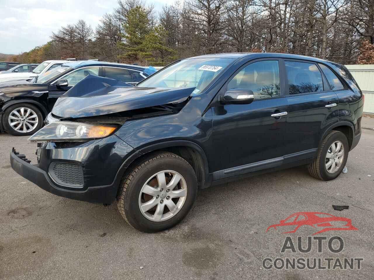 KIA SORENTO 2013 - 5XYKT3A16DG400931