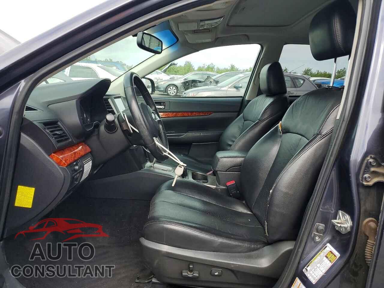 SUBARU OUTBACK 2010 - 4S4BRBKC8A3354636