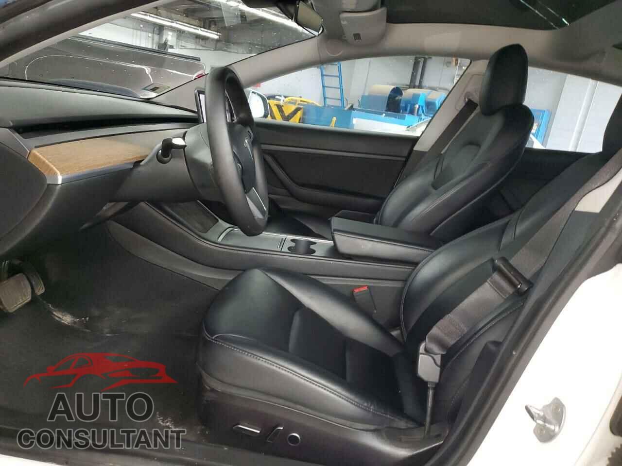 TESLA MODEL 3 2021 - 5YJ3E1EA4MF943036
