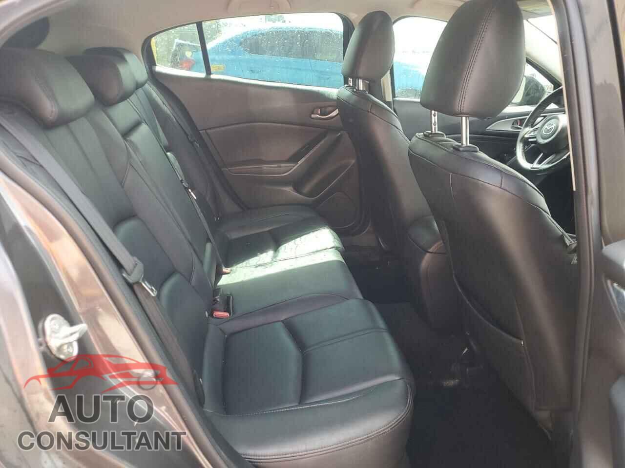 MAZDA 3 2017 - 3MZBN1L75HM118317