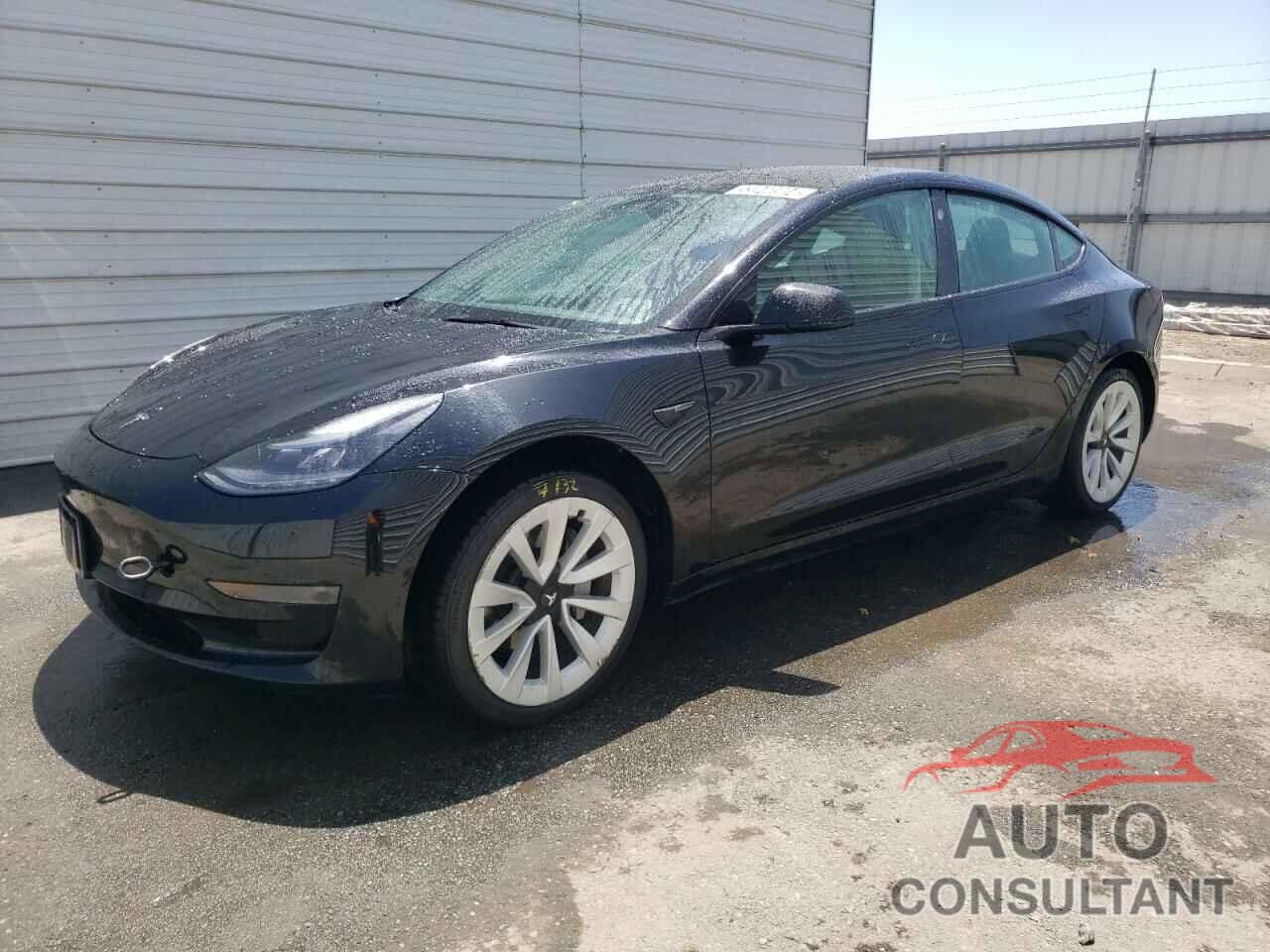 TESLA MODEL 3 2022 - 5YJ3E1EA9NF304457