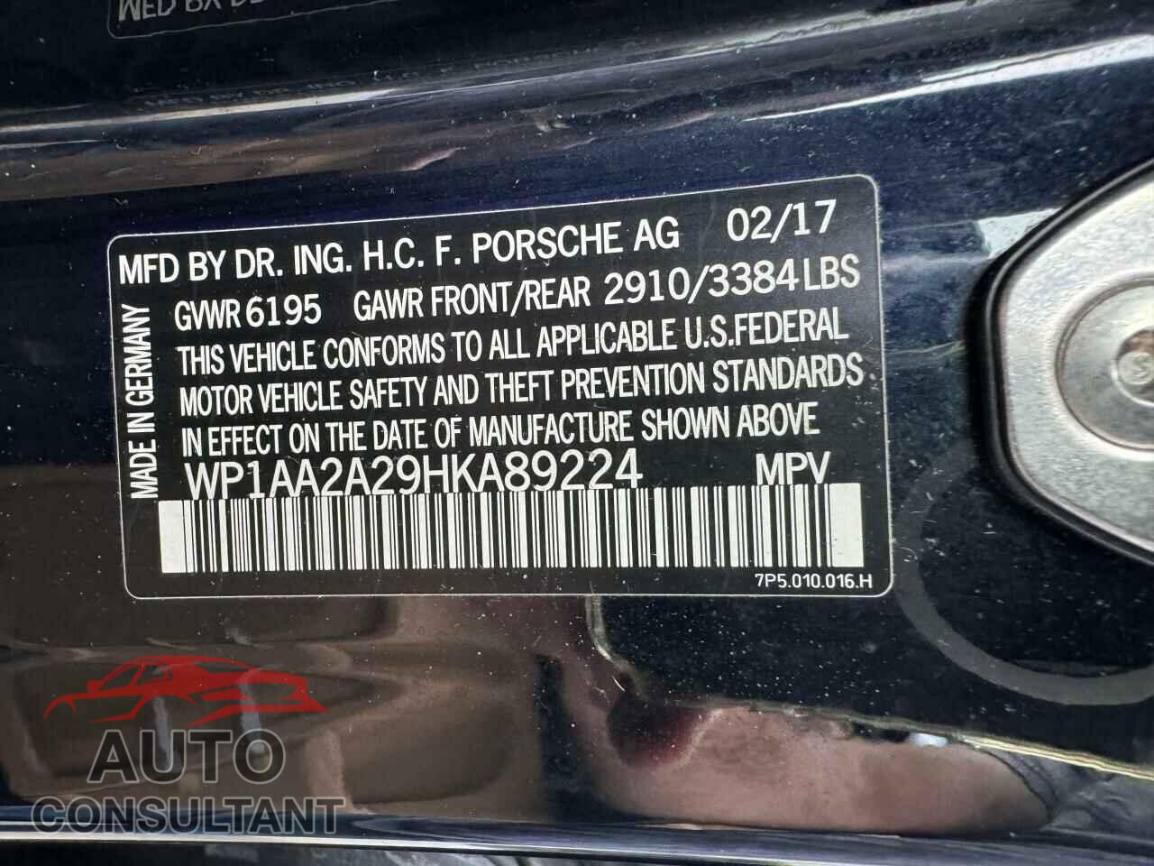 PORSCHE CAYENNE 2017 - WP1AA2A29HKA89224