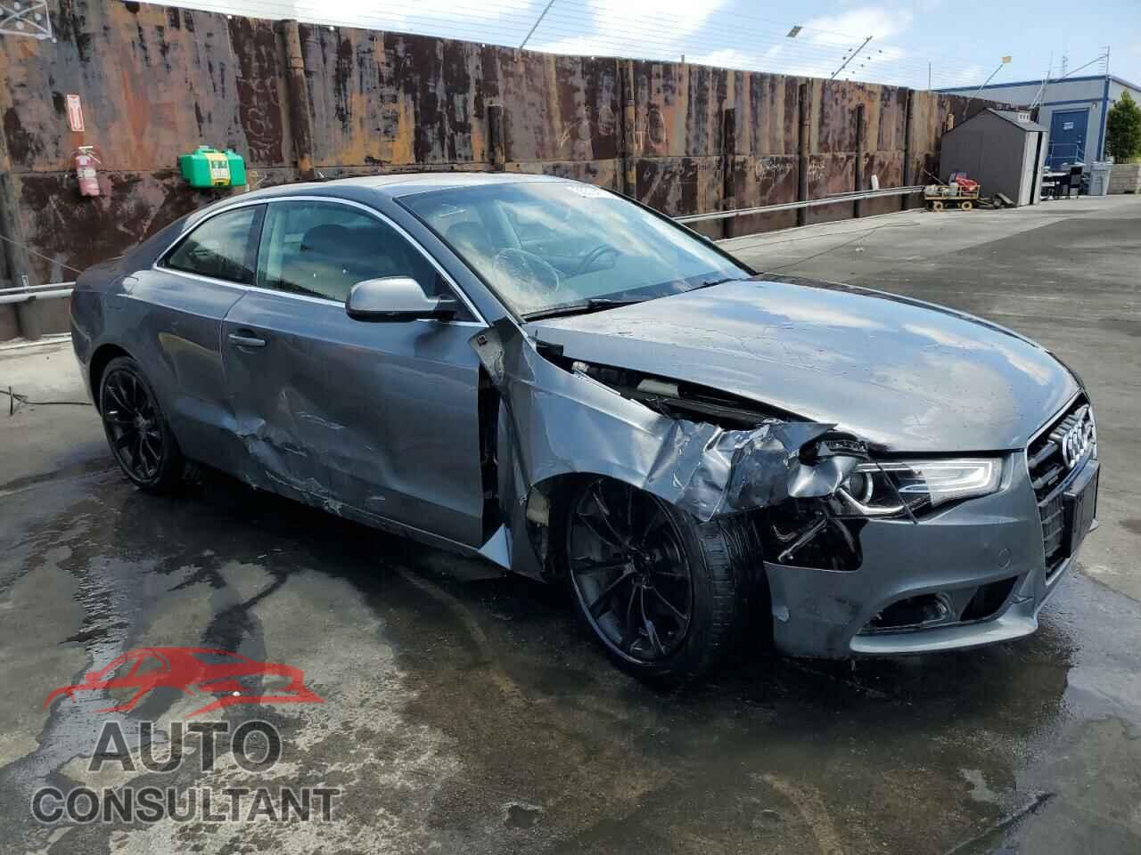 AUDI A5 2013 - WAUCFAFR1DA072331