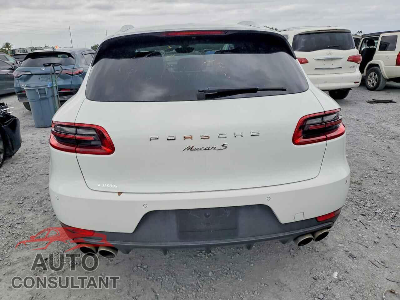 PORSCHE MACAN 2015 - WP1AB2A52FLB62724
