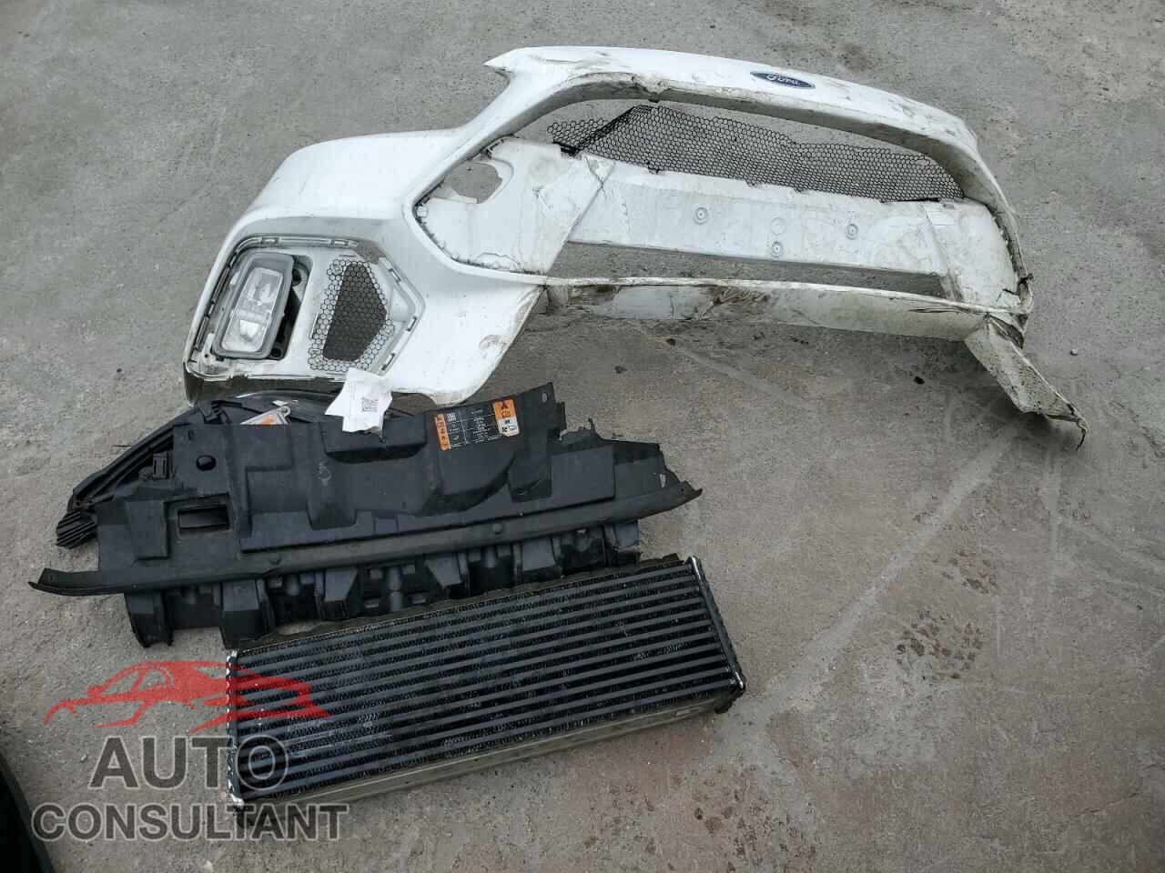 FORD FOCUS 2017 - WF0DP3TH3H4124880
