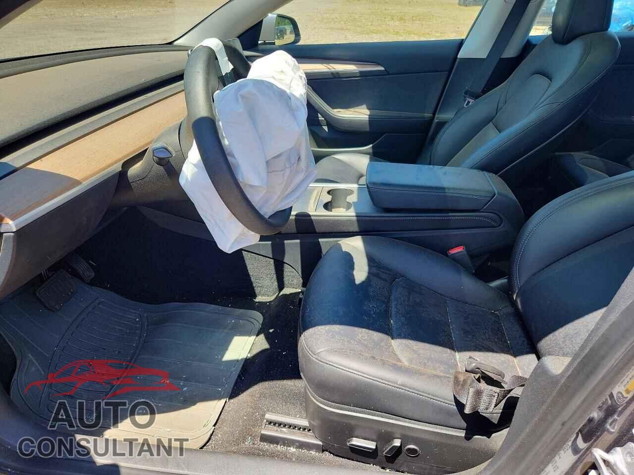 TESLA MODEL 3 2023 - 5YJ3E1EA9PF679168