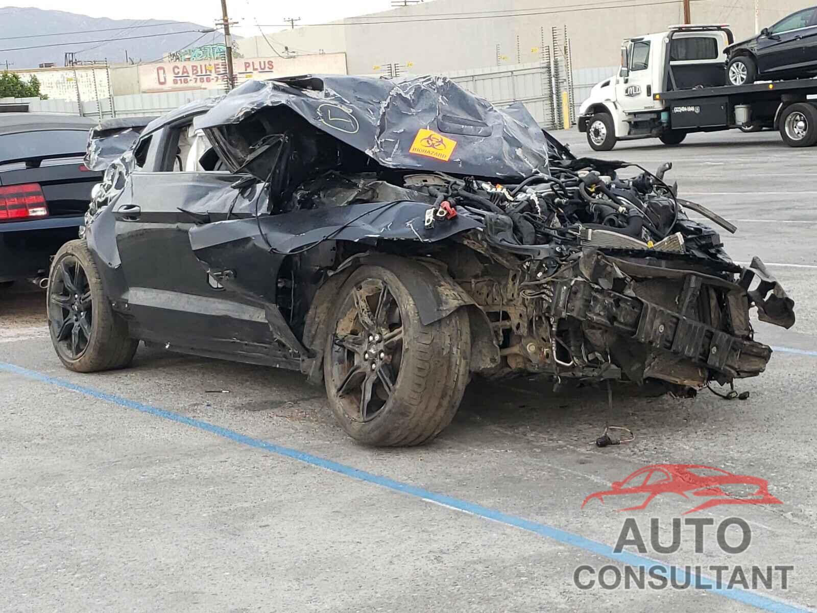 FORD MUSTANG 2018 - 1FA6P8CFXJ5182448