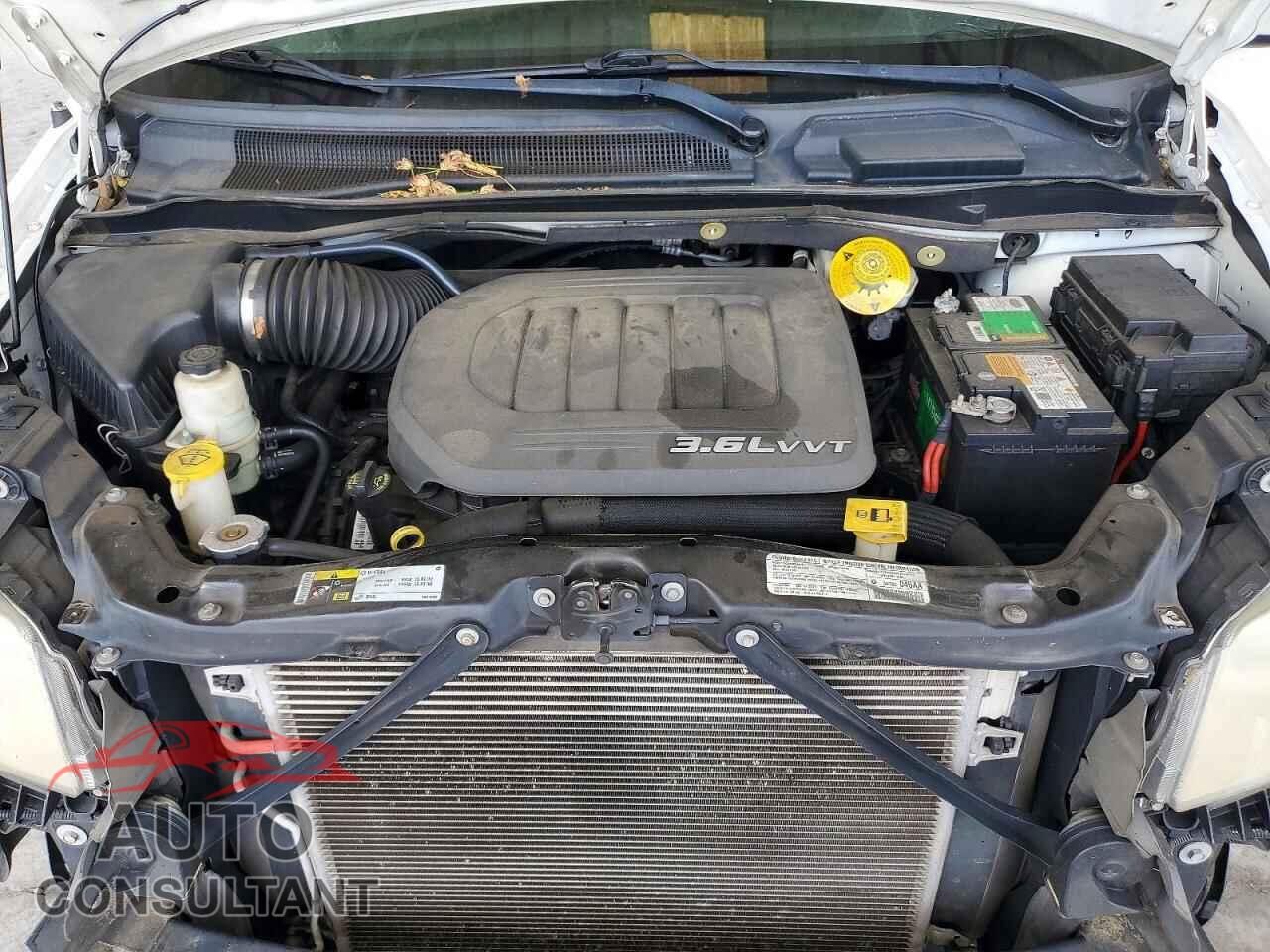 DODGE CARAVAN 2013 - 2C4RDGCG5DR771076