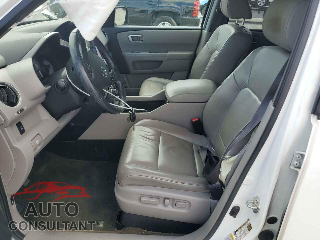 HONDA PILOT 2014 - 5FNYF3H74EB021494