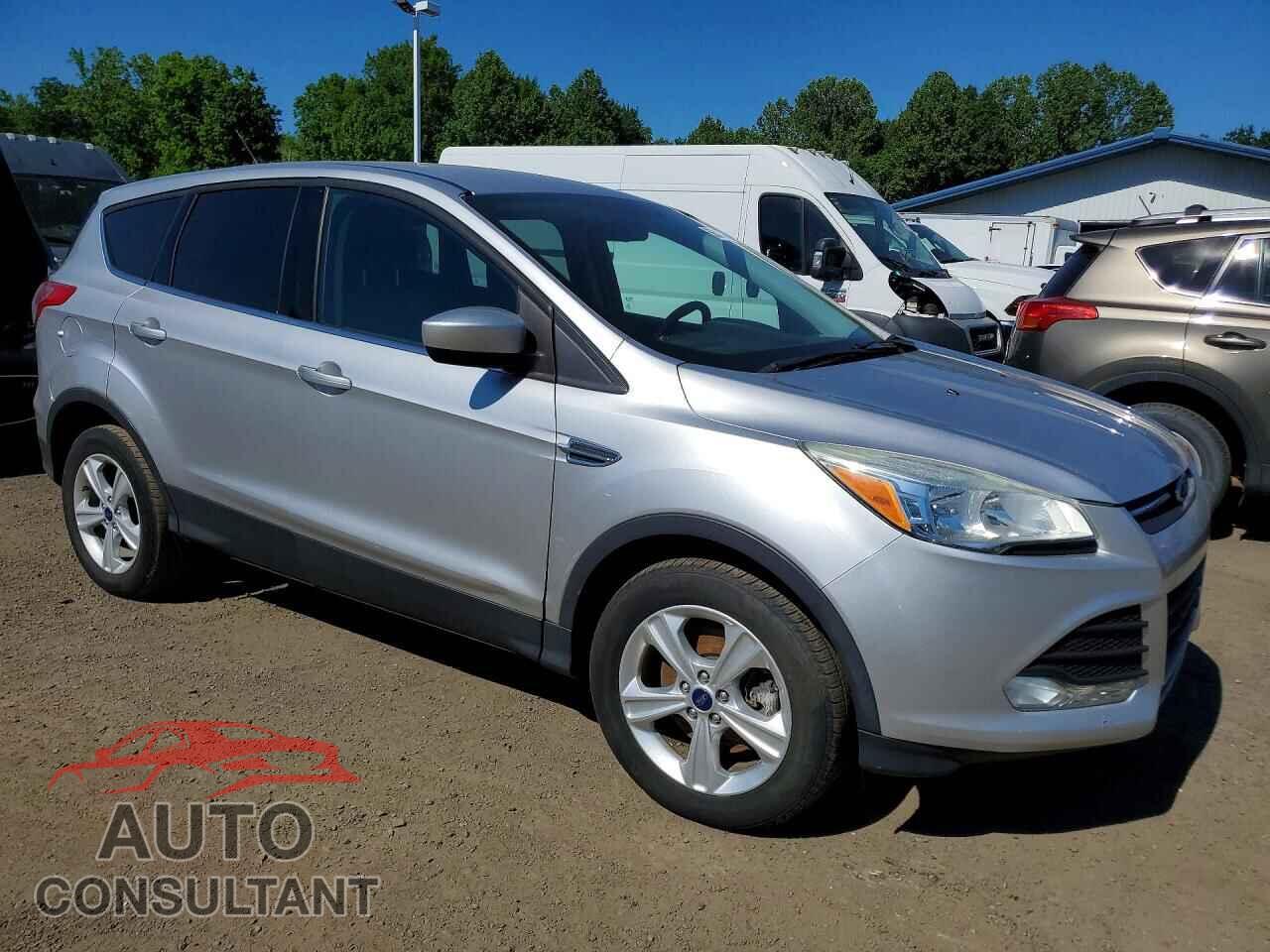 FORD ESCAPE 2015 - 1FMCU9GX4FUB35777
