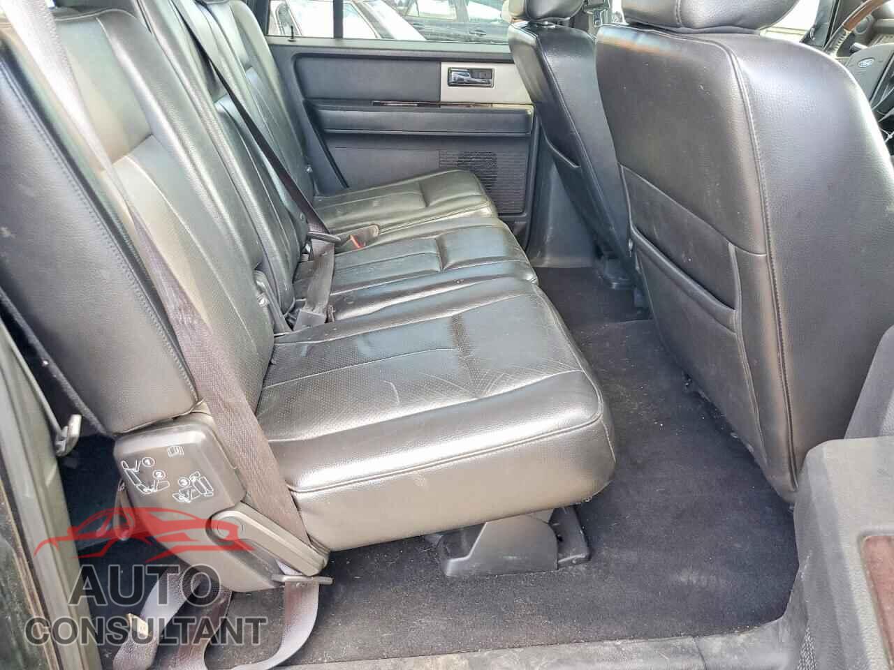FORD EXPEDITION 2010 - 1FMJK2A50AEA53575