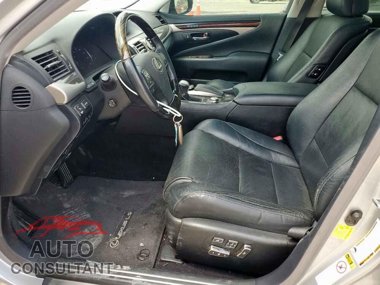 LEXUS LS460 2013 - JTHBL5EF8D5119058
