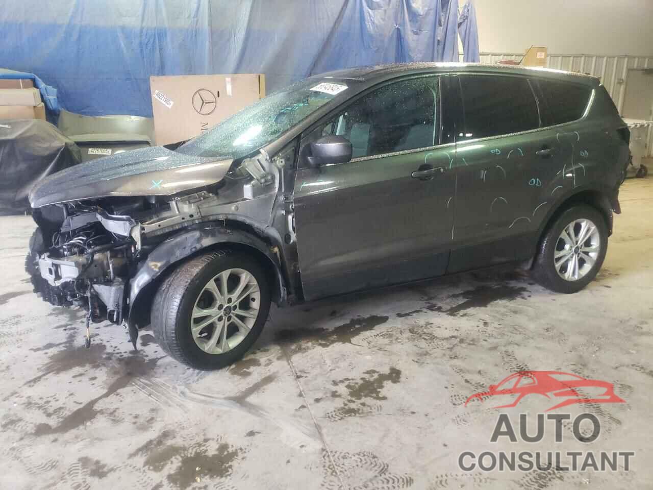 FORD ESCAPE 2017 - 1FMCU0GD4HUD07228