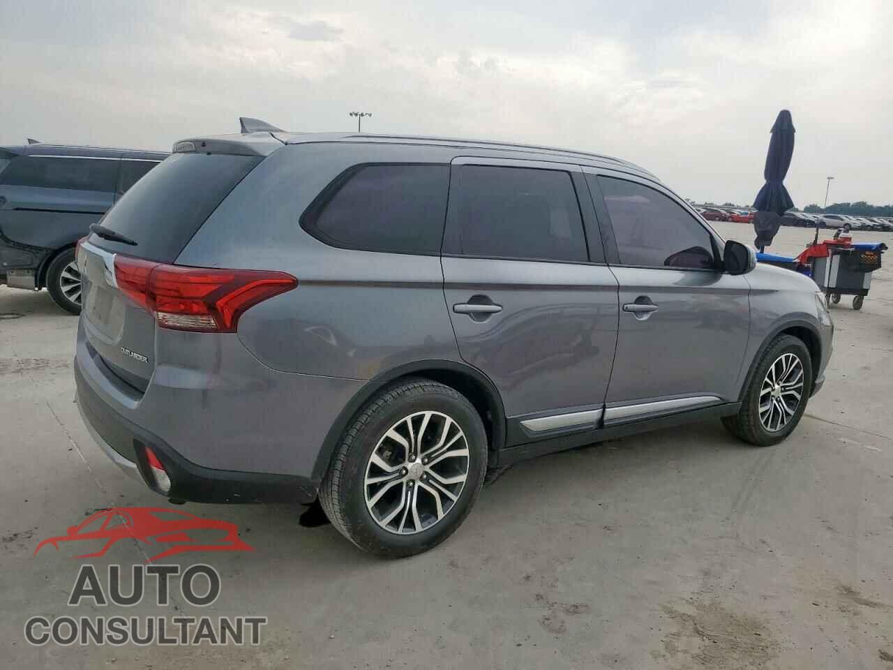 MITSUBISHI OUTLANDER 2017 - JA4AD3A36HZ044914