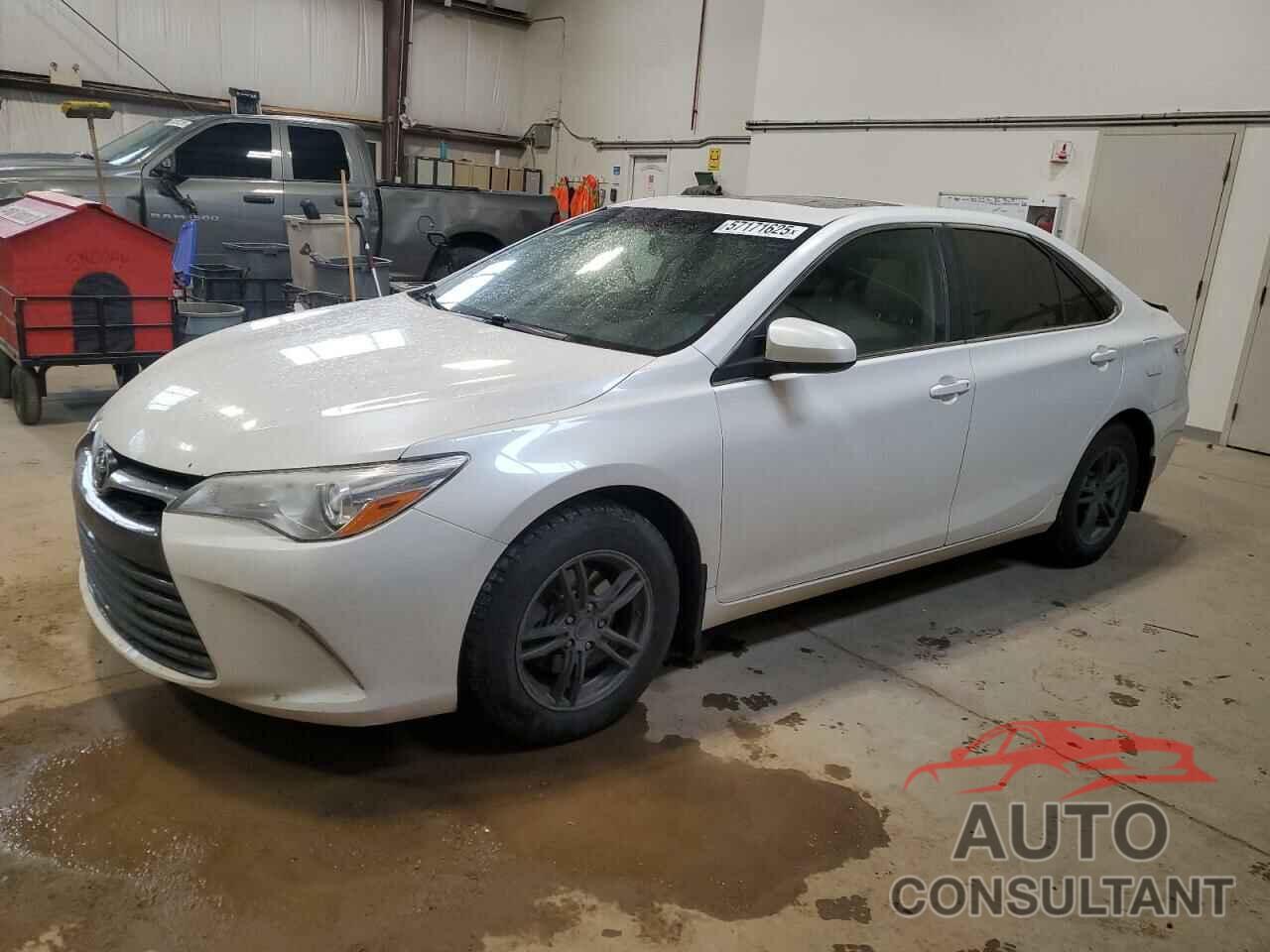TOYOTA CAMRY 2015 - 4T1BF1FK4FU933791
