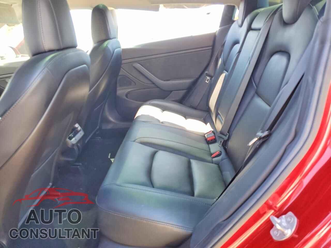 TESLA MODEL 3 2019 - 5YJ3E1EA1KF396496