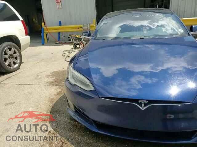 TESLA MODEL S 2017 - 5YJSA1E14HF185924