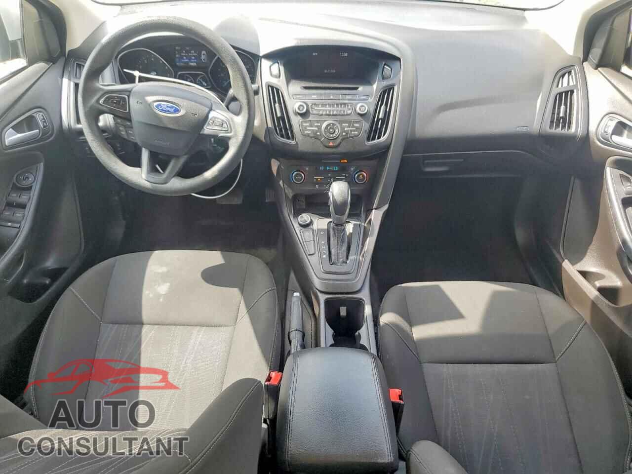 FORD FOCUS 2017 - 1FADP3FE3HL269451