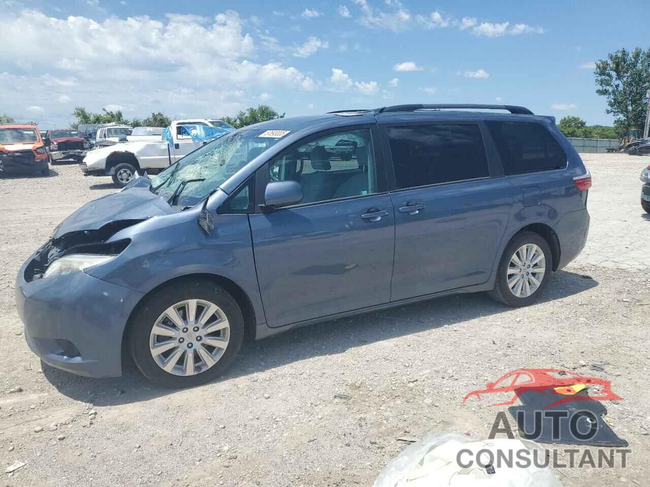 TOYOTA All Models 2015 - 5TDJK3DC4FS107711