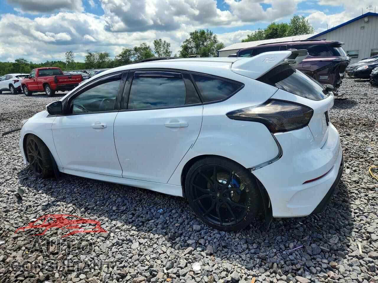 FORD FOCUS 2017 - WF0DP3TH5H4120877