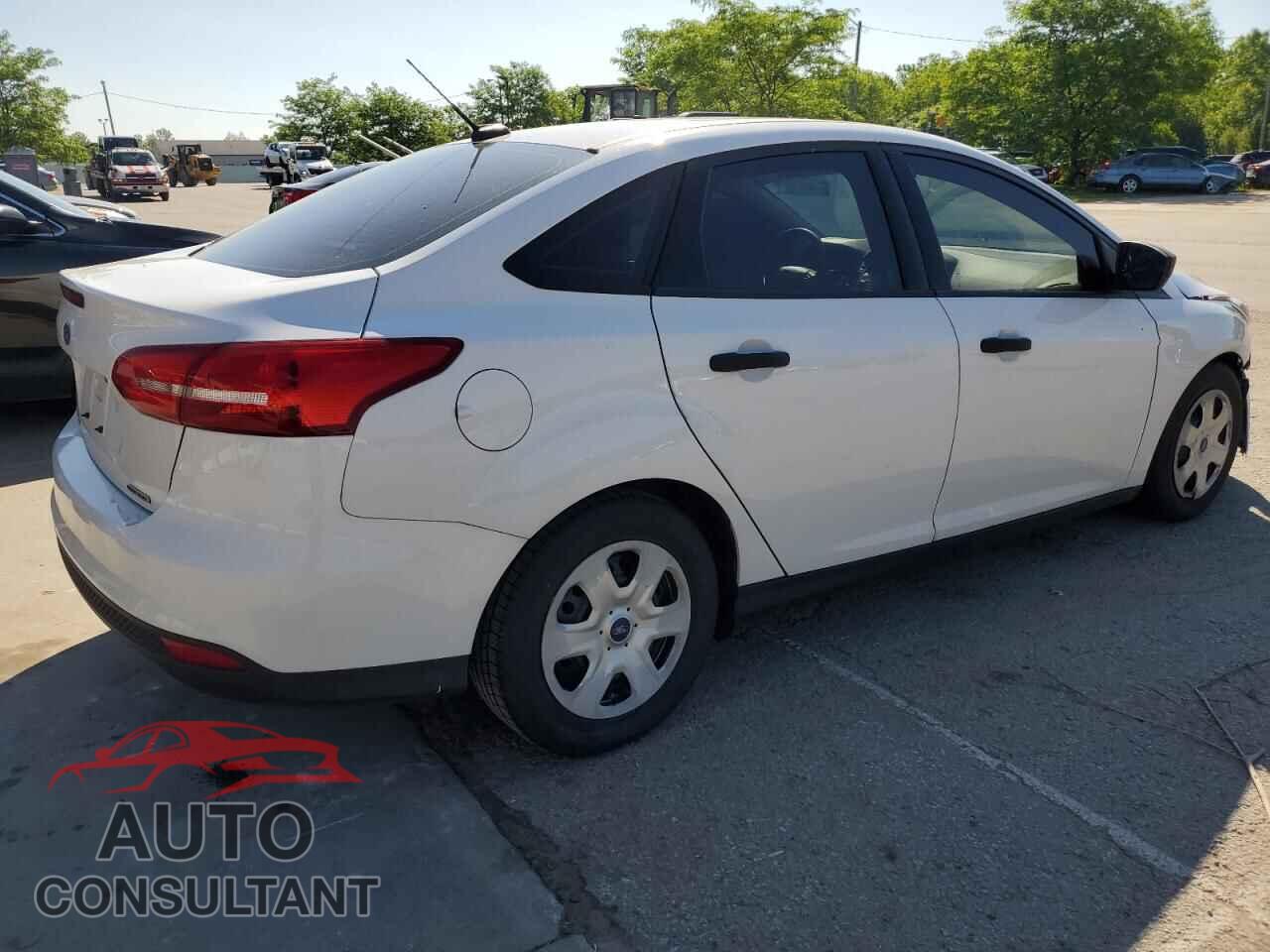 FORD FOCUS 2016 - 1FADP3E21GL226071