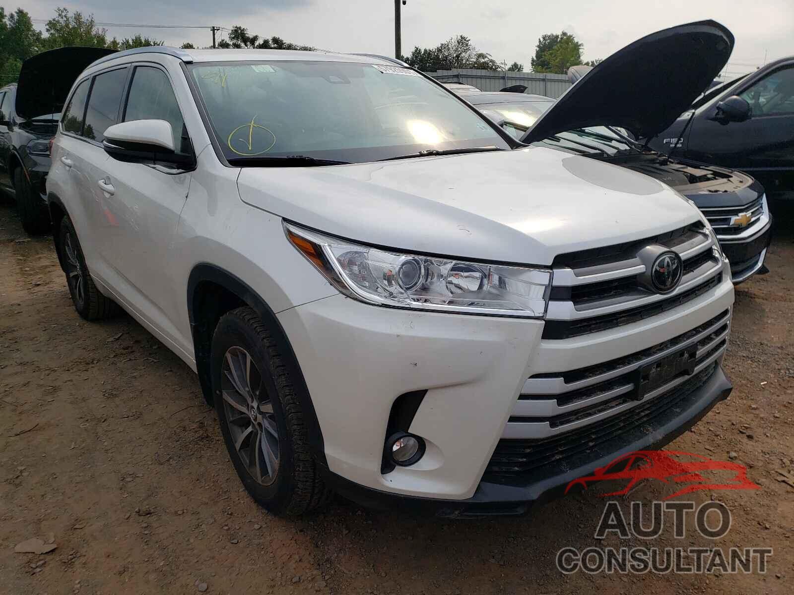 TOYOTA HIGHLANDER 2018 - 5TDJZRFH9JS857959