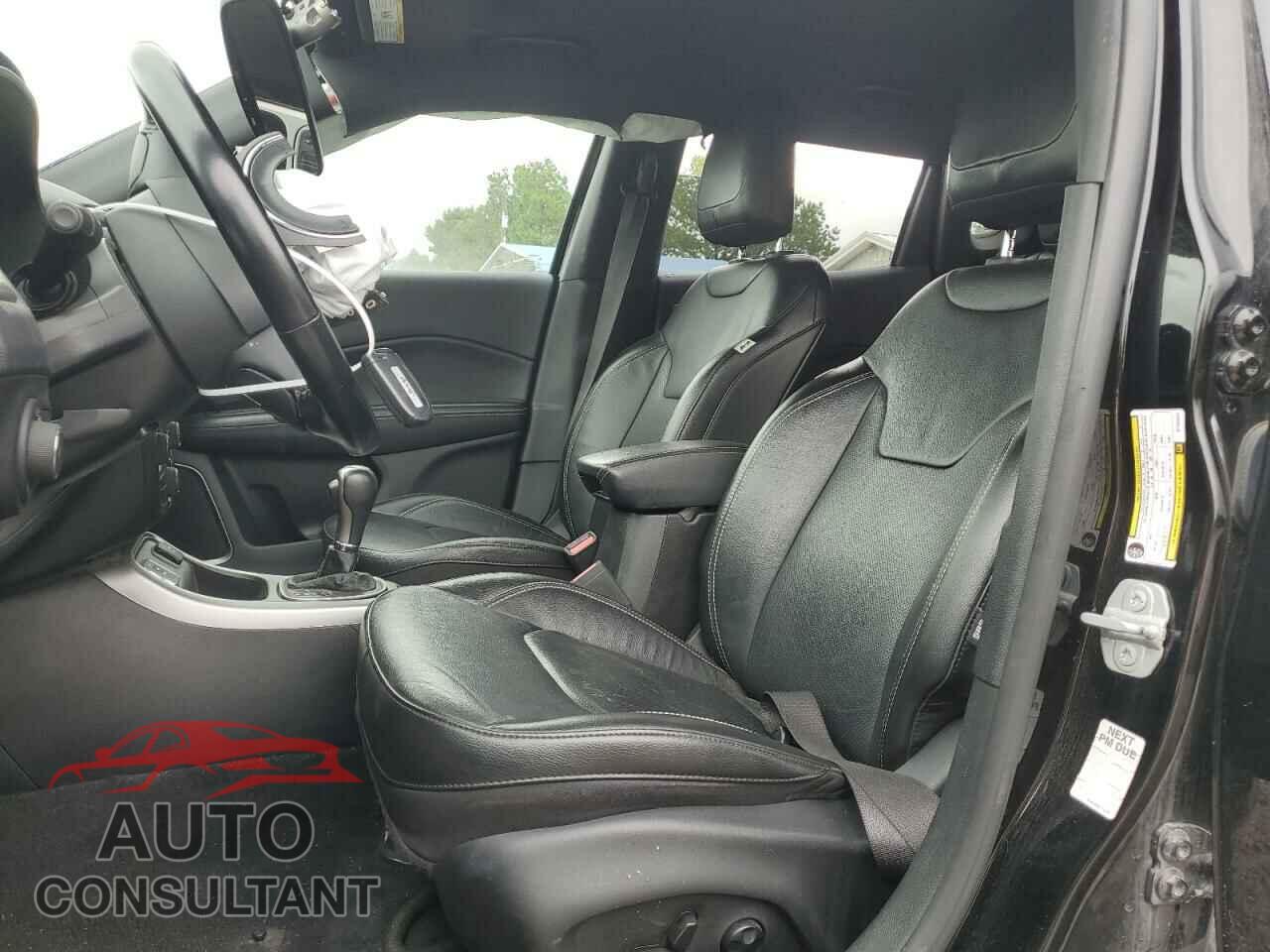 JEEP COMPASS 2021 - 3C4NJCEB5MT596956