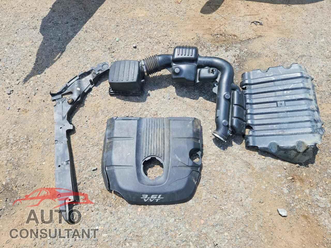 JEEP CHEROKEE 2013 - 1C4RJEAG9DC650785
