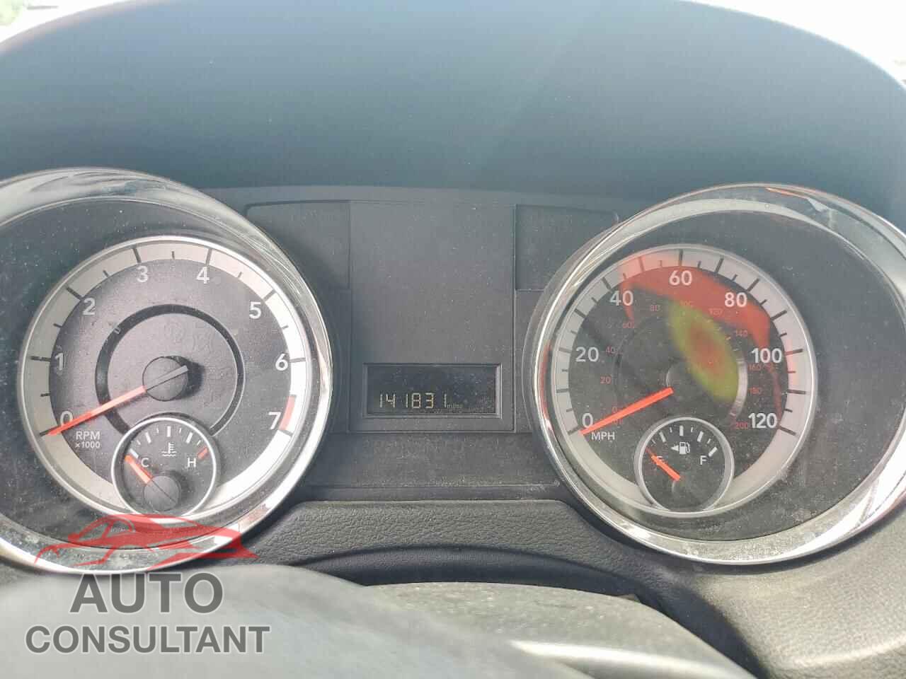 DODGE CARAVAN 2015 - 2C4RDGCG0FR541593