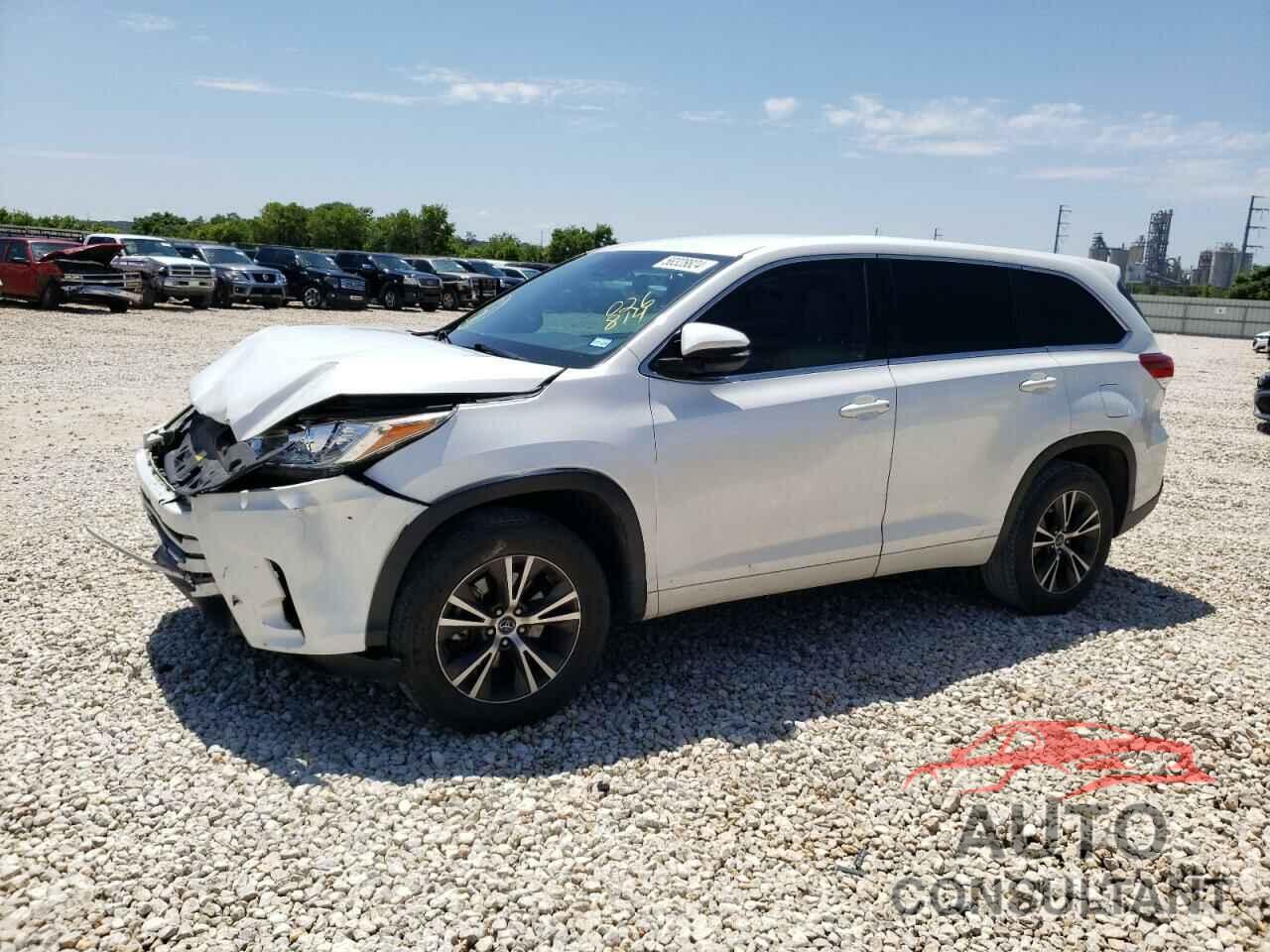 TOYOTA HIGHLANDER 2017 - 5TDZARFH8HS026814