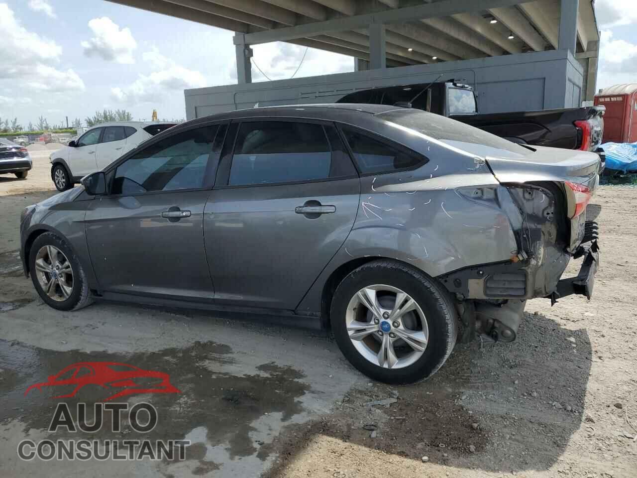 FORD FOCUS 2013 - 1FADP3F2XDL279345