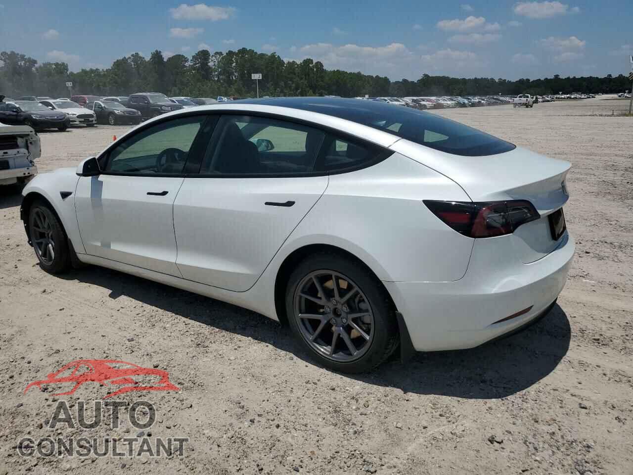TESLA MODEL 3 2023 - 5YJ3E1EA7PF586603