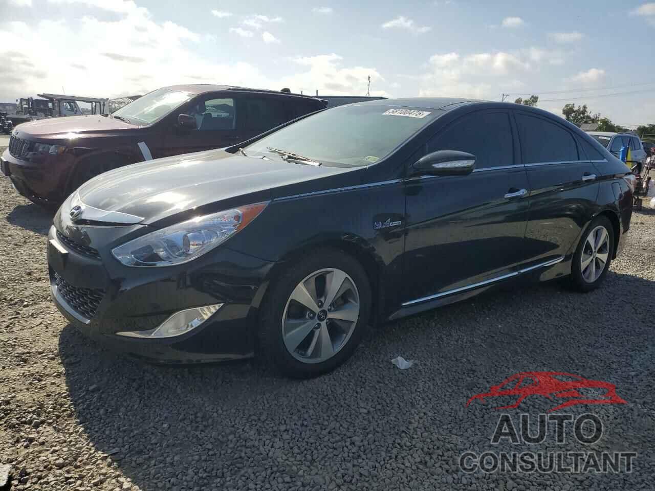 HYUNDAI SONATA 2012 - KMHEC4A47CA041631
