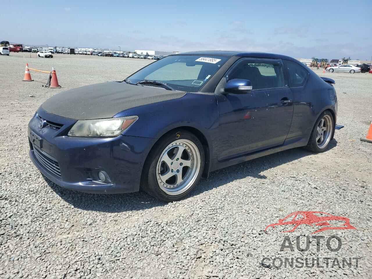 TOYOTA SCION 2011 - JTKJF5C76B3018103