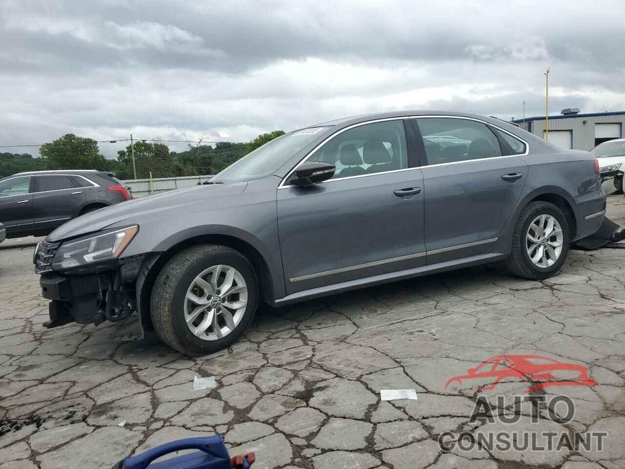 VOLKSWAGEN PASSAT 2017 - 1VWAT7A32HC078610