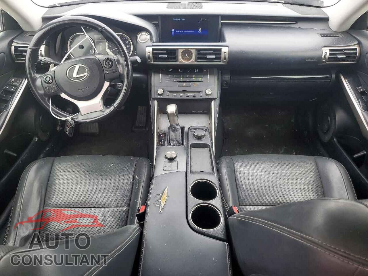 LEXUS IS 2016 - JTHBA1D20G5015908
