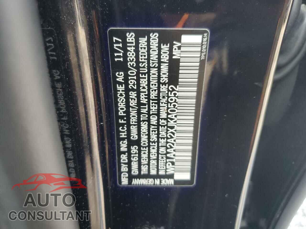 PORSCHE CAYENNE 2018 - WP1AA2A2XJKA05952