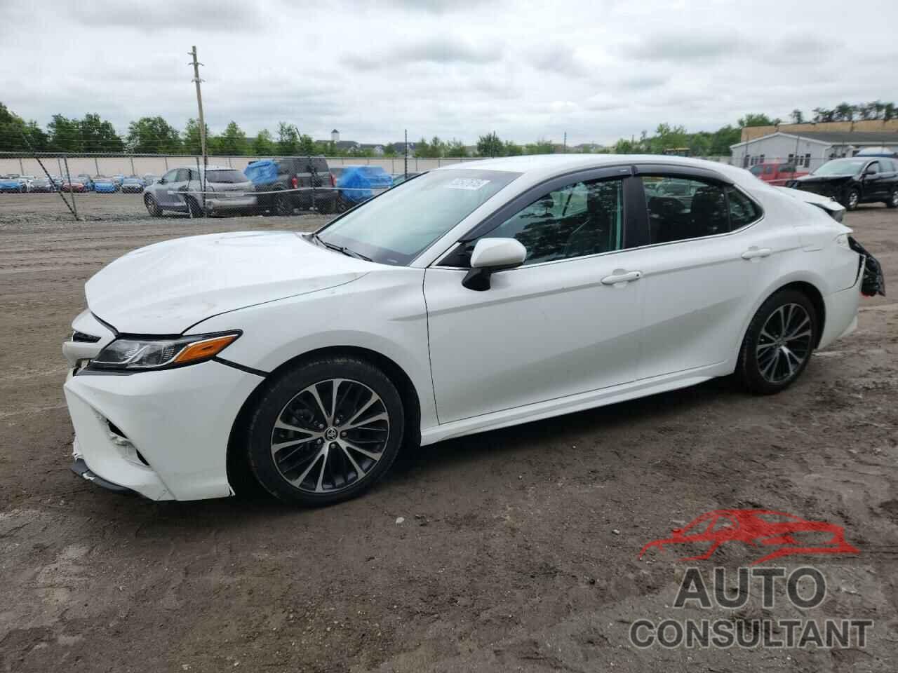 TOYOTA CAMRY 2020 - 4T1G11AKXLU357325