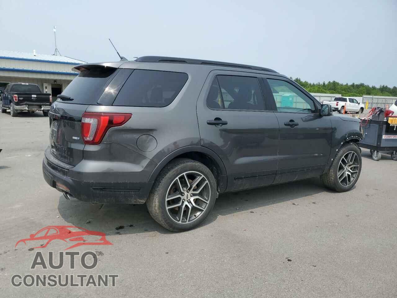 FORD EXPLORER 2018 - 1FM5K8GT7JGB73212